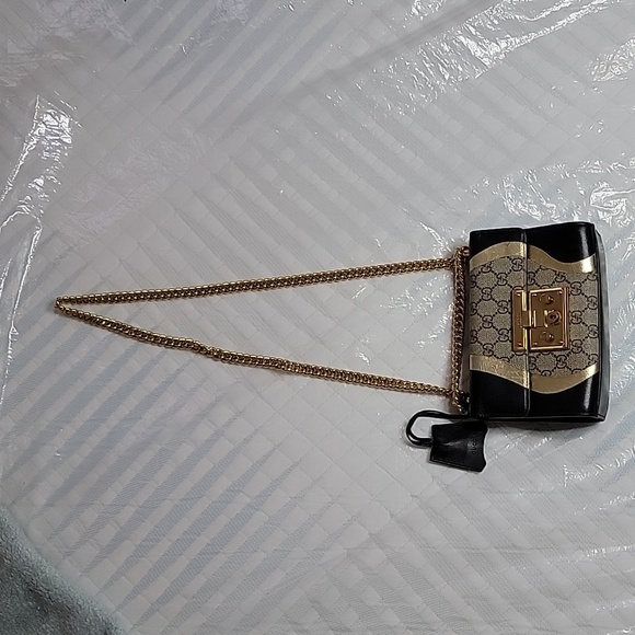 GUCCI Tricolor GG Supreme Canvas And Leather Medium Padlock Shoulder Bag - Picture 5 of 16